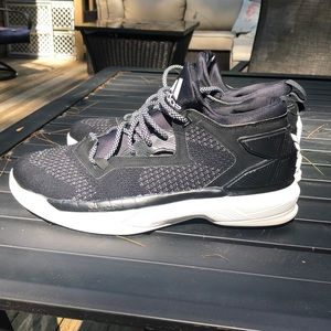 Men’s Damian Lillard Adidas basketball shoes
